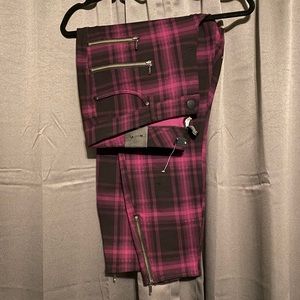 NWT Torrid Plaid Pant w/ Zippers
